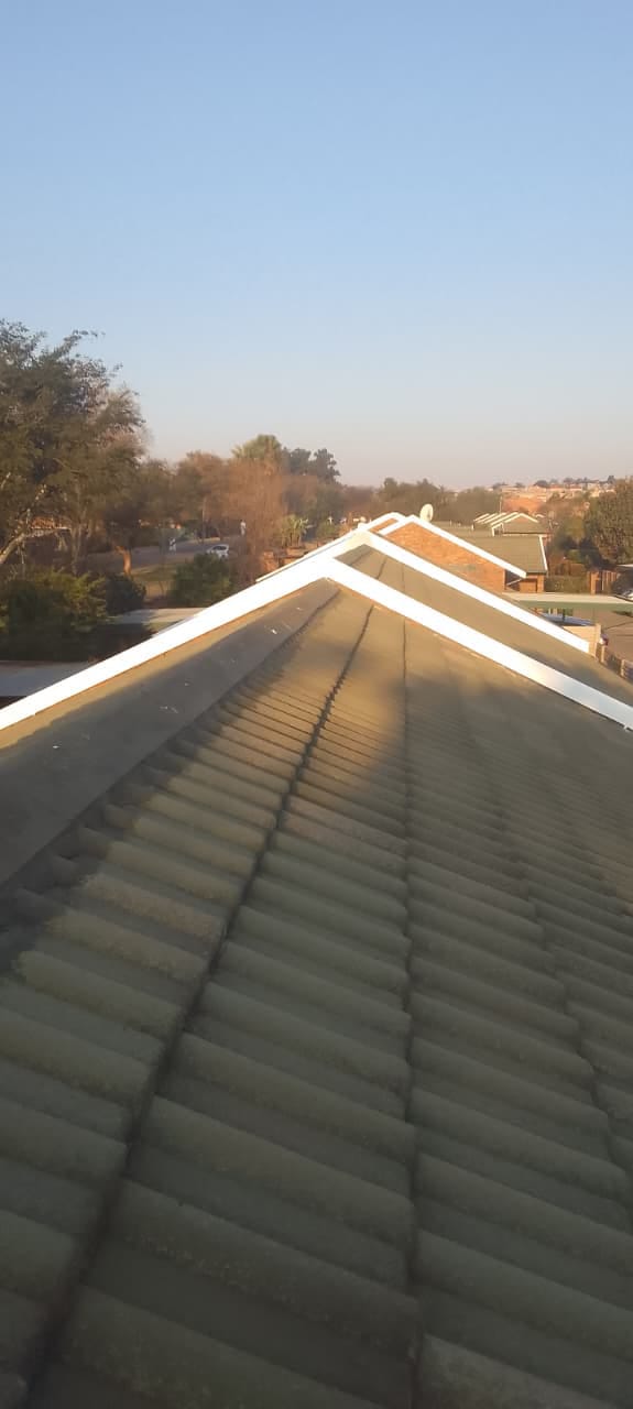 Protected Roof Ridge, Waterproofing detail